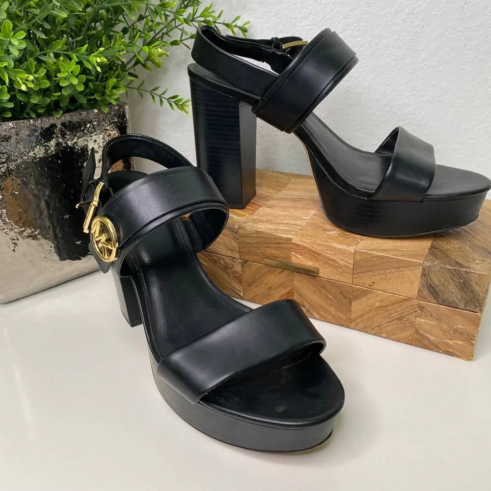 Michael Kors Carmen Black Leather Platform Sandals Heels Block Heel Logo Size 10